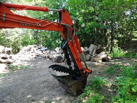 kubota mini bucket hydraulic thumb